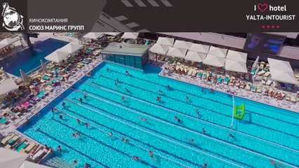 Как Олег Верещагин, резидент «Comedy Women», оказался в отеле «Ялта-Интурист» в Крыму