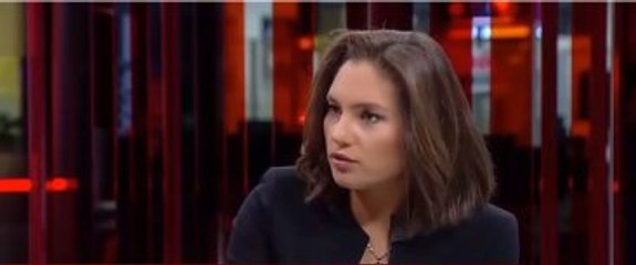 Nevşin Mengü, Tarık Akan'a "Allahsızdı" Diyenlere Sitem Etti