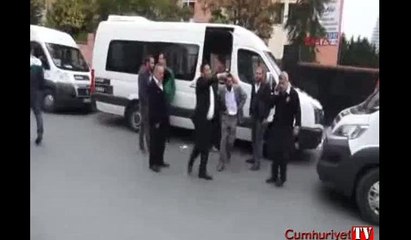 İlkokul önünde silahlı saldırı dehşetinden görüntüler