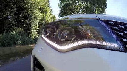 La Kia Optima SW offre un volume de chargement de 552 litres