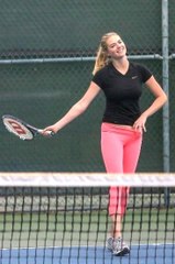 Kate Upton, Taytından Tenis Topu Çıkardı