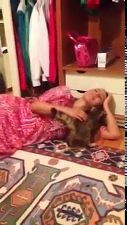 Asena & Küçük Kedi