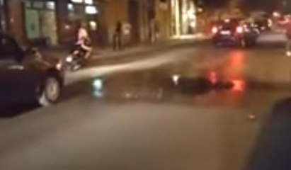 Sokağın sadece bir kısmına yağmur yağdı