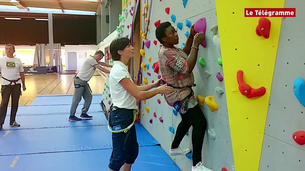 Ploëmeur. A Kerpape, un mur d'escalade comme aide à la rééducation