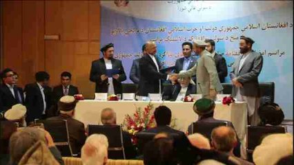 El segundo grupo insurgente y el Gobierno afgano firman la paz en Kabul