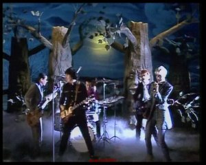 The Tourists - So Good To Be Back Home Again (Plattenküche)