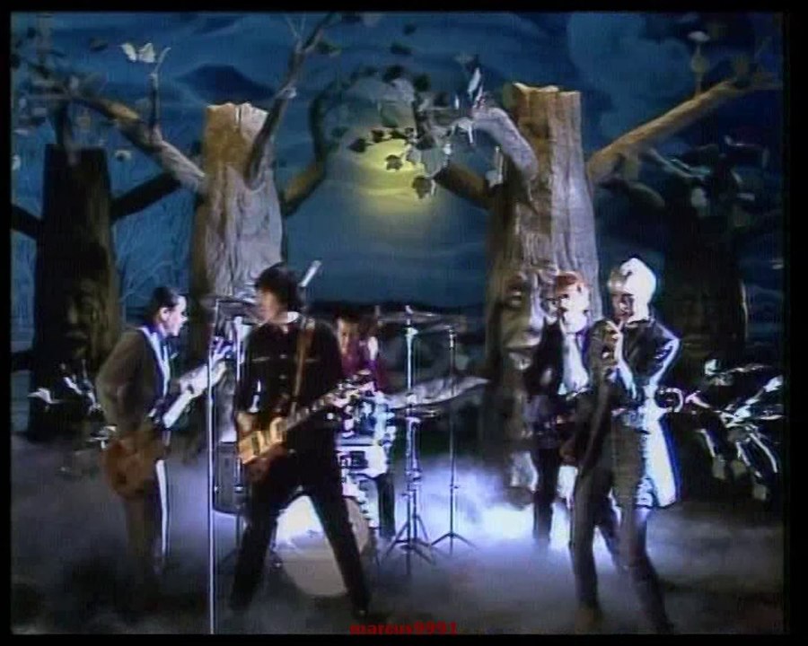 The Tourists - So Good To Be Back Home Again (Plattenküche)