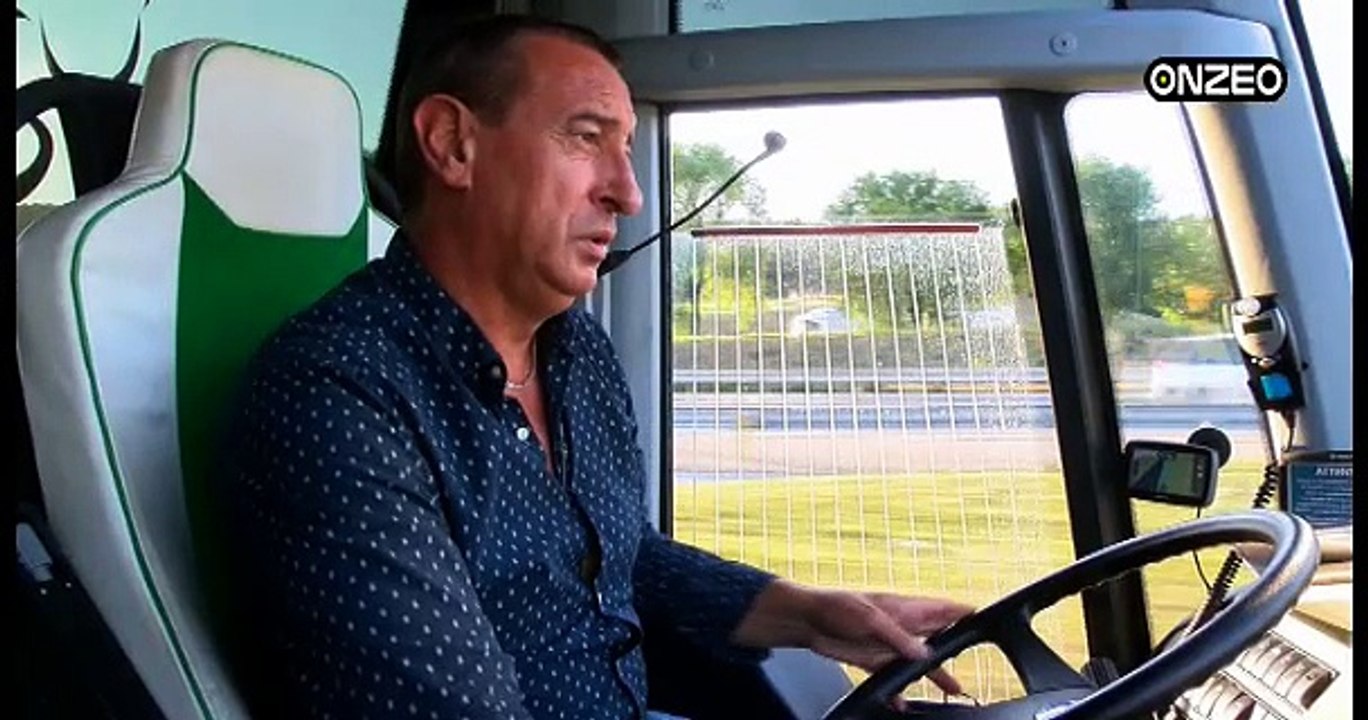 MAG (ASSE) : HENRI, CHAUFFEUR DU BUS ASSE (2)