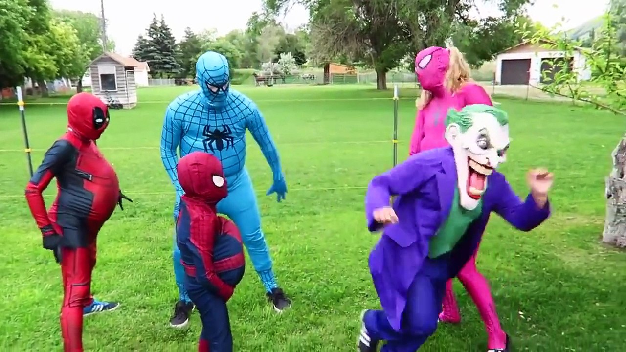 UGLY FROZEN ELSA Loses Her Hair w_ Spiderman vs Joker, Pink Spidergirl Mermaid Superhero Compilation-0P4GoVA7_I8 2