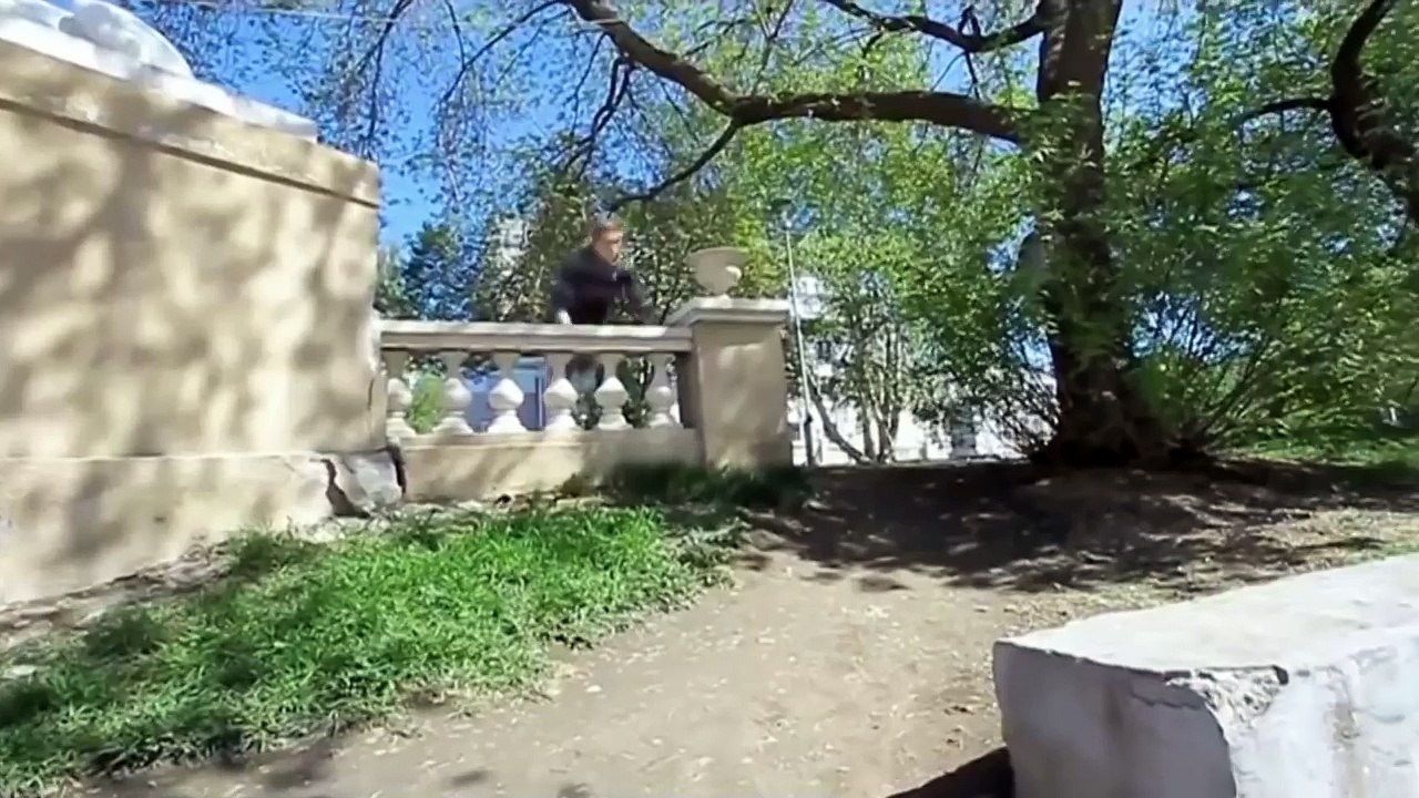 Mind-Blowing Rooftop Parkour w/ Oleg Cricket | URBEX