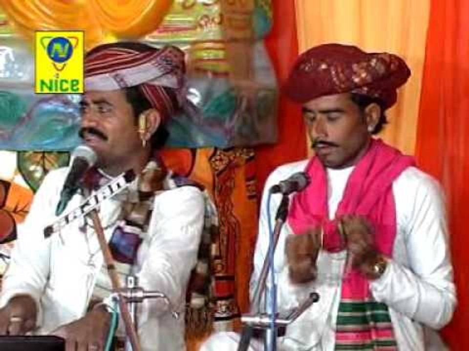 AMARLOK SE HANS AAYA