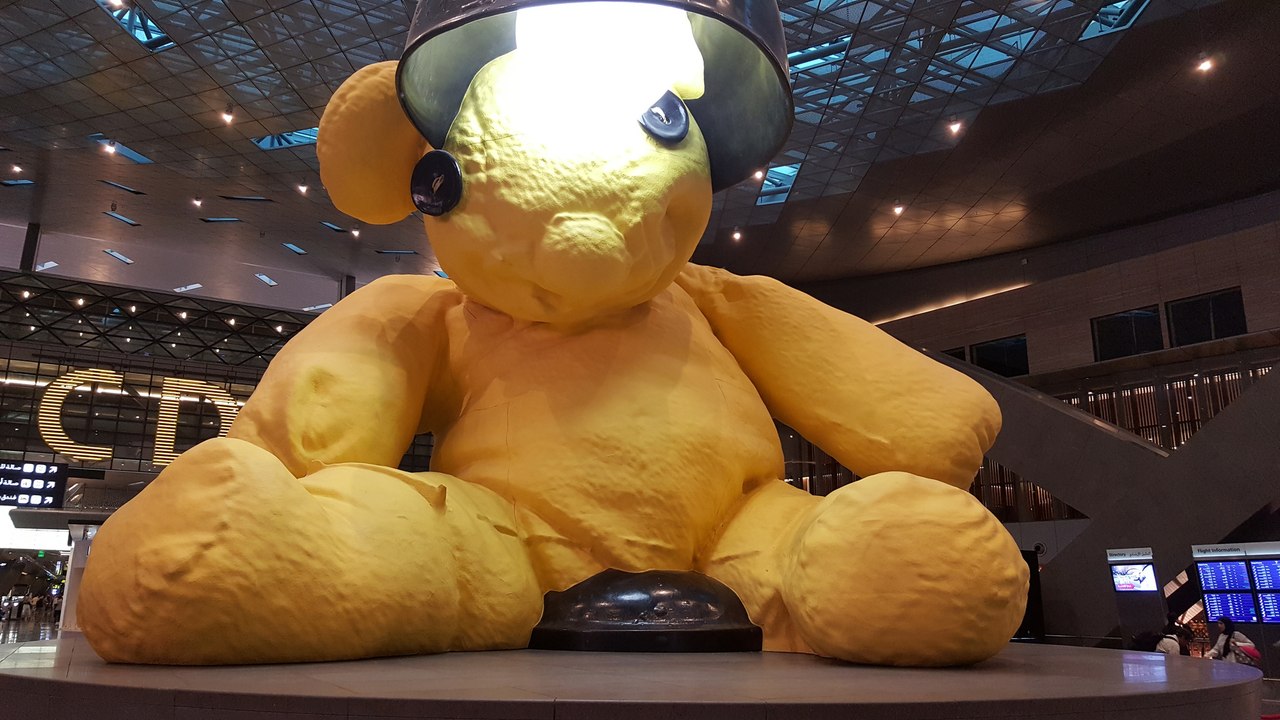 Qatar Airways Doha to Lahore Flight | Hamad International Airport | Foodie's Journey Begins