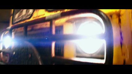 Teenage Mutant Ninja Turtles 2 - The TURTLE VAN Is In Da Place - Movie CLIP