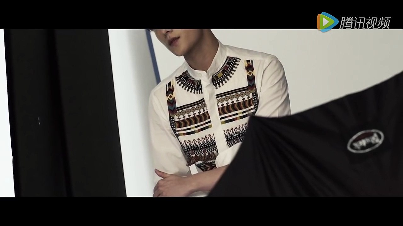 杨洋《GQ》拍摄现场 演绎新时代个性偶像 Yang Yang GQ Photo Shoot BTS