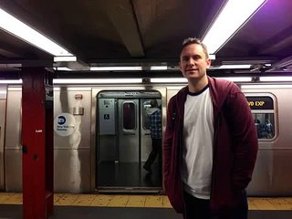 15videoke Walk Right Back (stereo)