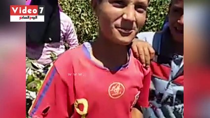 أطفال بنى سويف يجمعون القطن: "مش بنتكسف من العمل"