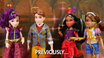 Descendants Ben Loves Audrey after Wicked World Freddies Love Spell. DisneyToysFan.