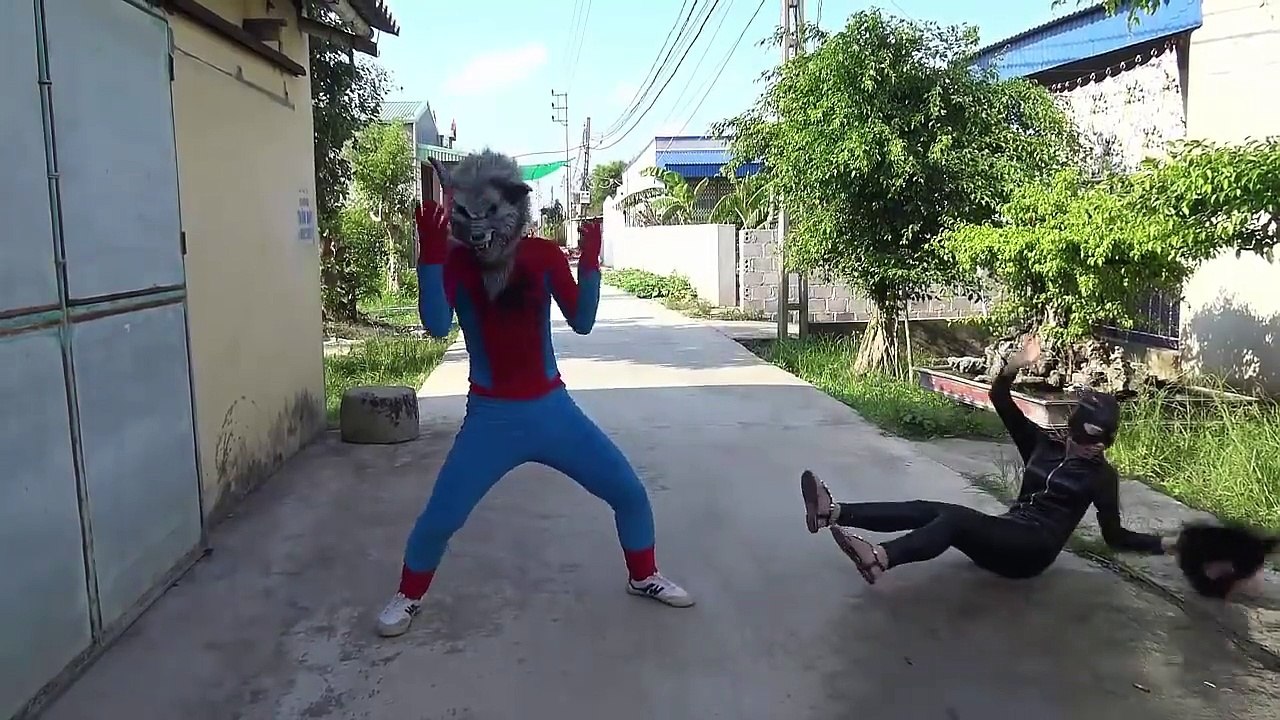 Fart in the mouth Joker haha Spiderman Frozen elsa vs Pinks SpiderGirl Superheroes Funny part 7