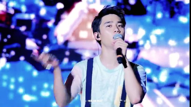 Những khoảnh khắc đáng yêu của D.O. trong concert EXO (1/8)