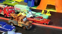 Pixar Cars Lizzies Honeymoon with Thomas the Train and Kinder Egg Surprise Eggs Unboxing