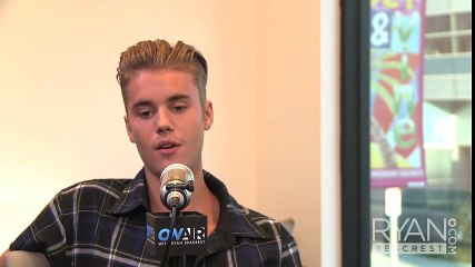 Justin Bieber trong chương trình radio Ryan