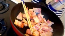 Cô gái Nhật Bản lại ăn thêm 3.5 kg thịt xông khói, trứng chiên và cơm trắng