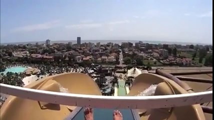 trượt nước cao nhất thế giới