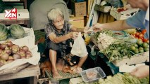 Bà cụ bán rau nuôi mèo