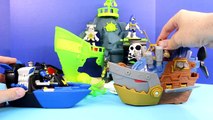 Imaginext Batman Batboat Rescues Robin From Pirate Sharks Manta Joker Riddler Bane