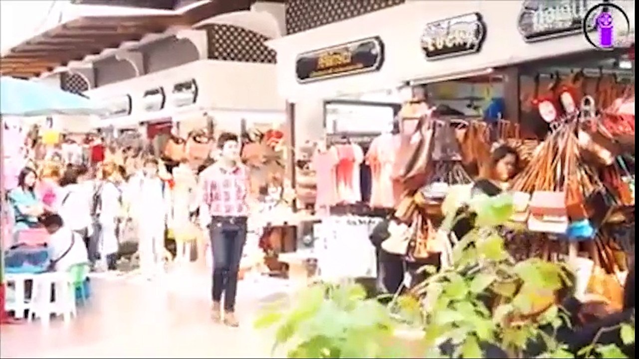 Kiss Cam - Khó đỡ với Kiss Cam phiên bản Thái