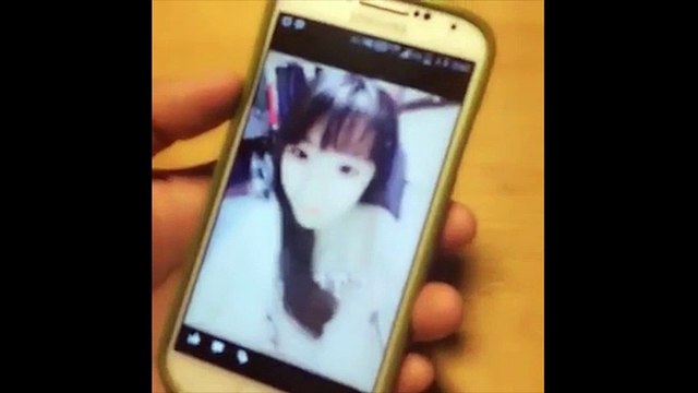 Clip vui - Chàng trai sợ phát khóc vì gặp người yêu trong ảnh ngoài đời