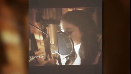 Selena Gomez Teases New Song