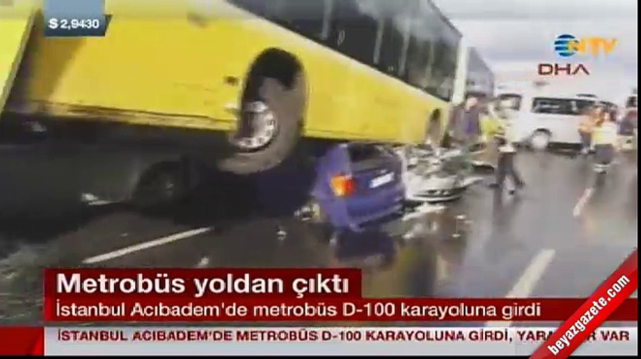 Yoldan çıkan metrobüs kaza yaptı - Dailymotion Video