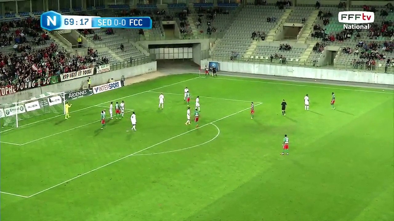 Touche sedannaise, suivi d'un corner qui ne don...