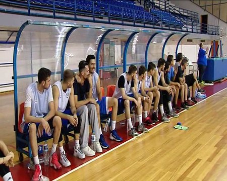 Έσπερος Λαμίας-Α.Σ. Καρδίτσας 62-89 (φιλικό)