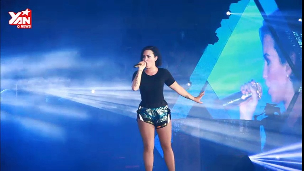 Let It Go (Live Yan Beatfest 2015) - Demi Lovato