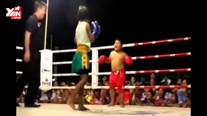 Kid boxing