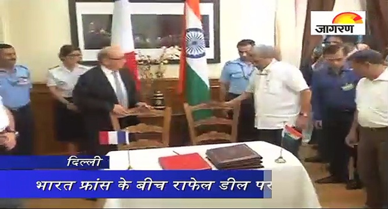 भारत फ्रांस के बीच राफेल डील पर लगी मुहर