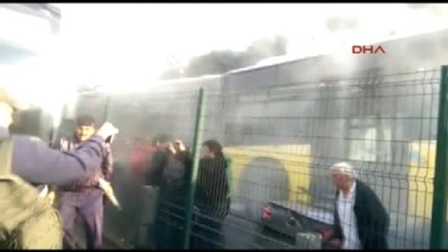 Metrobüs Kazasının Hemen Ardından Çekilen Panik Anları