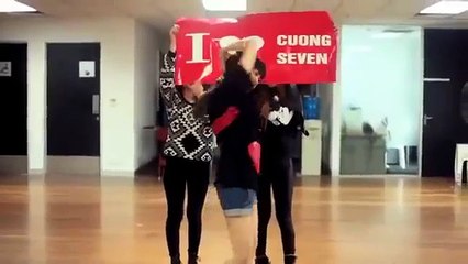 Clip Chi Pu nhảy để kỷ niệm 2 năm yêu nhau tặng Cường Seven