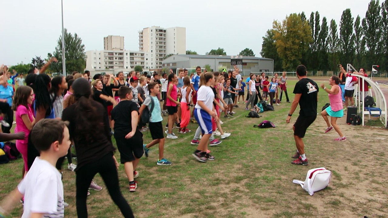 Flash Mob: JNSS 2016
