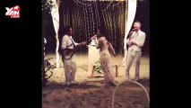 Phương Vy hát đôi trong đám cưới