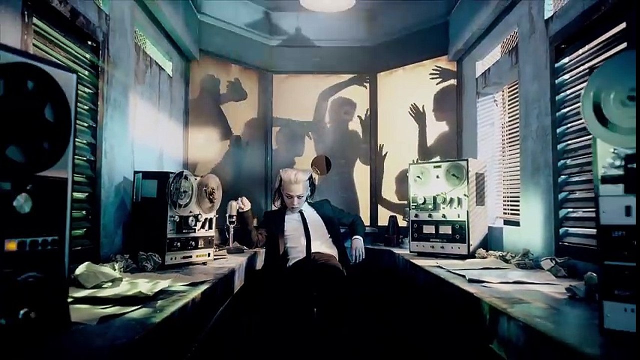 G-DRAGON - COUP D'ETAT M/V