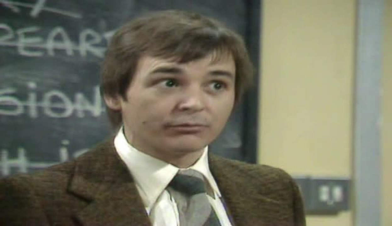 Mind Your Language - S 3 E 3 - No Flowers By Request