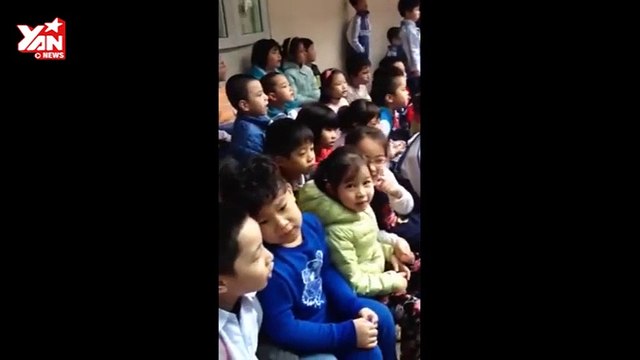 Hàng trăm học sinh tiểu học hát Chắc ai đó sẽ về gây sốt