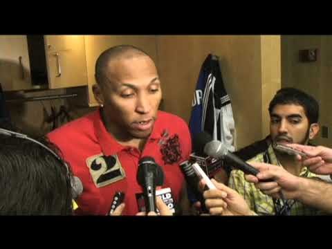 Shawn Marion: Mavericks start slow, beat Rockets 121-103