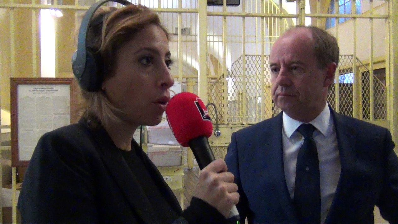 Jean-Jacques Urvoas : "L'administration pénitentiaire a un rôle d'avenir"