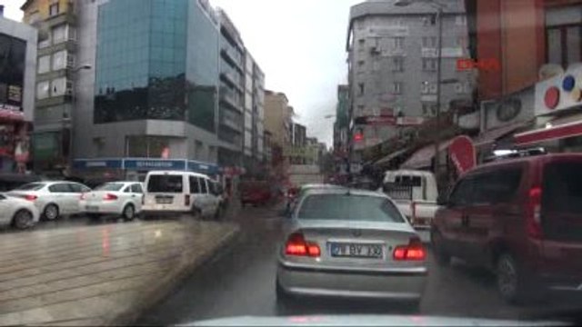 Zonguldak'ta Heyelan 1 Ev Yıkıldı, 6 Ev Boşaltıldı