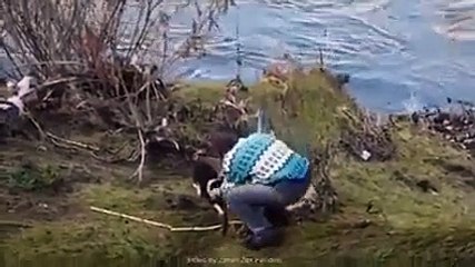 Nobody dared to help this puppy, until this man came along  (santa-banta-group)