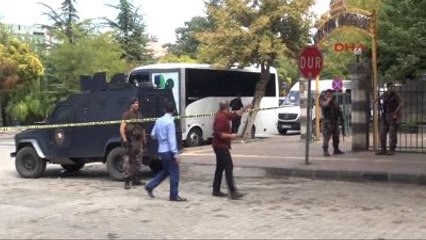 Gaziantep'te Bombalı Saldırı İhbarı Polisi Alarma Geçirdi